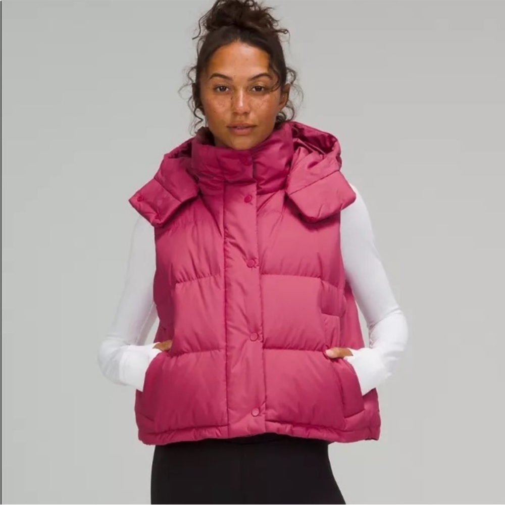 Lululemon Pink Quilted Vest with Hood Pink Lychee, size 8